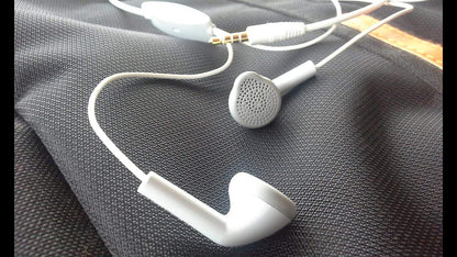 Samsung Smartphones | Earphones | Wired with Mic for Sound & Bass - Flymaster Shop